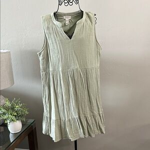 Jessica Simpson Sleeveless Green Dress